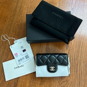 AUTH BNWT CHANEL Black Quilted Key Holder